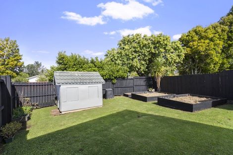 Photo of property in 79 Solar Road, Glen Eden, Auckland, 0602