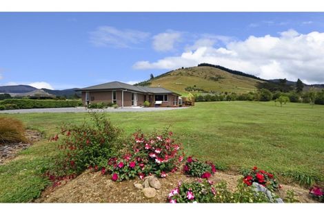 Photo of property in 8 Robertson Mill Place, Rai Valley, 7194