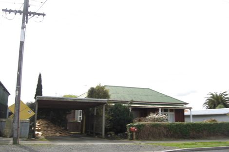 Photo of property in 6 Carrington Street, Inglewood, 4330