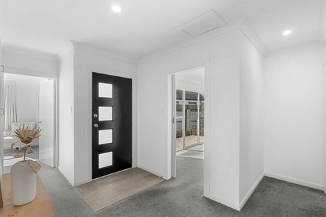 Photo of property in 9 Barrowclough Street, Hoon Hay, Christchurch, 8025