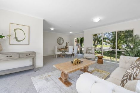 Photo of property in 20 Amherst Place, Albany, Auckland, 0632