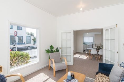 Photo of property in 279 Mansfield Street, Newtown, Wellington, 6021