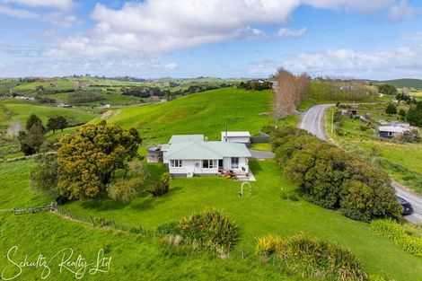 Photo of property in 69 Marohemo Road, Maungaturoto, 0583