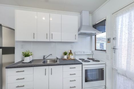 Photo of property in 72 Hokio Beach Road, Levin, 5510