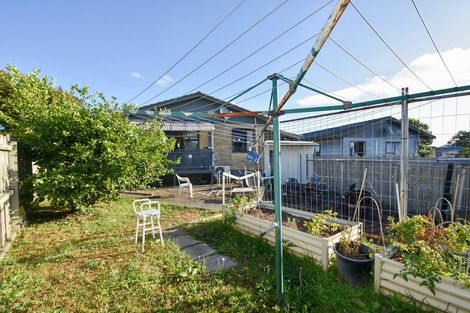 Photo of property in 1/11 Burundi Avenue, Clendon Park, Auckland, 2103