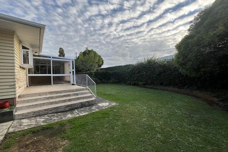 Photo of property in 4 Busing Avenue, Papakura, 2110