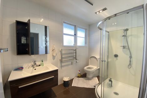 Photo of property in 49 Price Crescent, Mount Wellington, Auckland, 1060