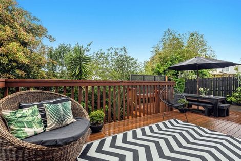 Photo of property in 2/90 Verbena Road, Birkdale, Auckland, 0626