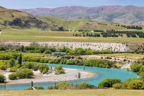 Photo of property in Luggate - Cromwell Road, Queensberry, Cromwell, 9383