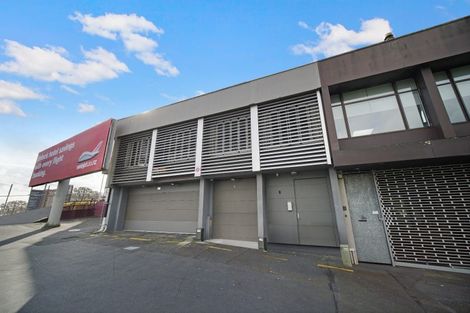 Photo of property in 1/8 South Street, Papakura, 2110