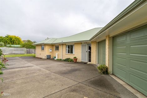 Photo of property in 10 Massey Place, Masterton, 5810