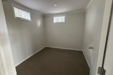 Photo of property in 41 Elliston Crescent, Stanmore Bay, Whangaparaoa, 0932