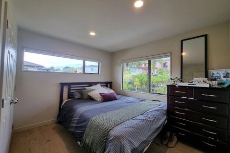 Photo of property in 15 Meteor Place, Schnapper Rock, Auckland, 0632