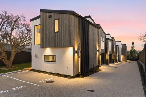 Photo of property in 1/720 Highgate, Maori Hill, Dunedin, 9010