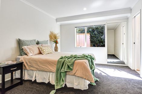 Photo of property in 4 Abergeldie Way, Cambridge, 3434