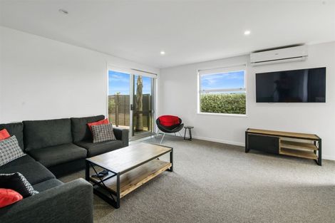 Photo of property in 120 The Boulevard, Papamoa Beach, Papamoa, 3118