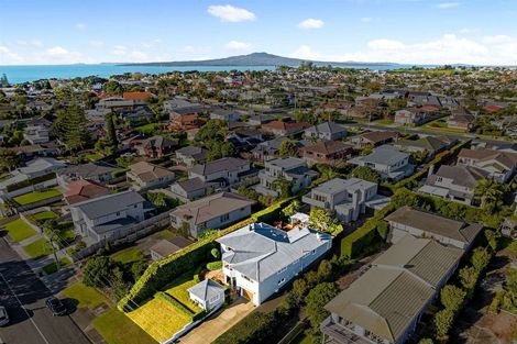 Photo of property in 24 Norman Road, Hauraki, Auckland, 0622