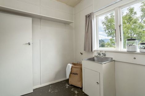 Photo of property in 4 South Featherston Road, South Featherston, Featherston, 5771