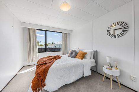 Photo of property in 42a Premier Avenue, Point Chevalier, Auckland, 1022