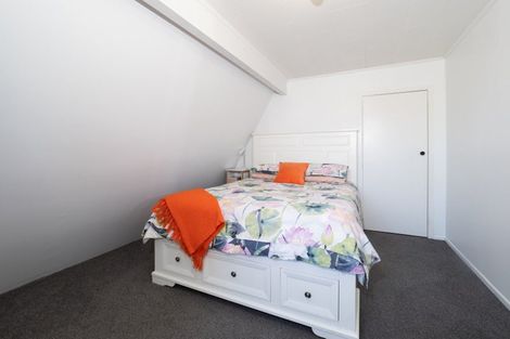 Photo of property in 170 Mcmurdo Street, Tinwald, Ashburton, 7700