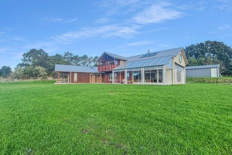 Photo of property in 1335 Ahuroa Road, Makarau, Warkworth, 0981