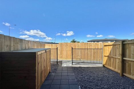 Photo of property in 50e Greenmeadows Avenue, Manurewa East, Auckland, 2102