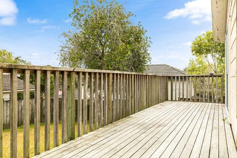 Photo of property in 2/10 Waratah Street, Birkenhead, Auckland, 0626