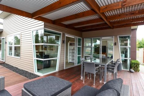 Photo of property in 14 Miers Glade, Rototuna North, Hamilton, 3210