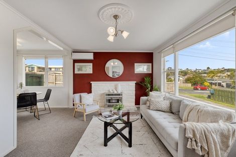 Photo of property in 379a Ngatai Road, Bellevue, Tauranga, 3110