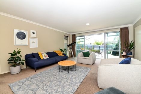 Photo of property in 5 Camberley Way, Huntington, Hamilton, 3210