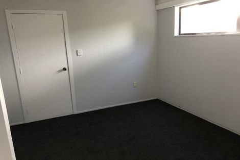 Photo of property in 30 Dorset Crescent, Hokowhitu, Palmerston North, 4410