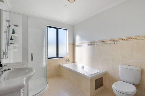 Photo of property in 8a Darlington Road, Miramar, Wellington, 6022