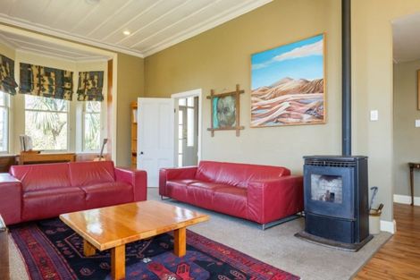 Photo of property in 53 Argyle Street, Mornington, Dunedin, 9011