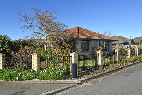 Photo of property in 29 Cossar Street, Burwood, Christchurch, 8083