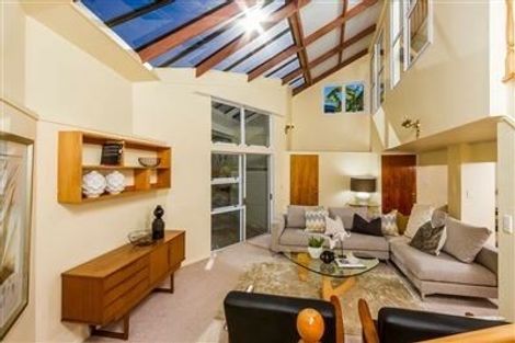 Photo of property in 68 Seacliffe Avenue, Narrow Neck, Auckland, 0622