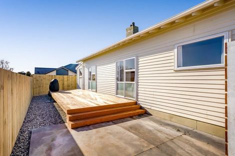 Photo of property in 44 Dorset Avenue, Westown, New Plymouth, 4310
