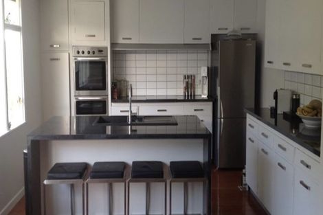 Photo of property in 28 Para Street, Miramar, Wellington, 6022