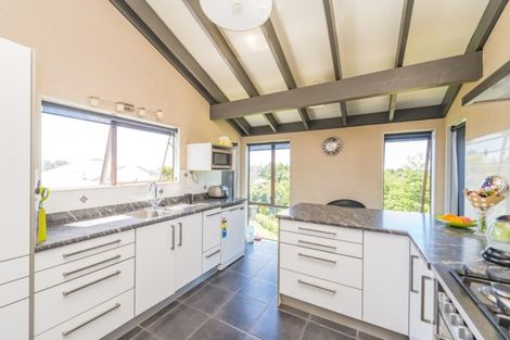 Photo of property in 16 Monowai Place, Westbrook, Palmerston North, 4412