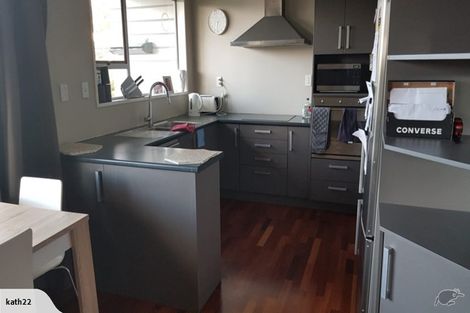 Photo of property in 27 Spinnaker Drive, Whitby, Porirua, 5024