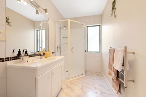 Photo of property in 19 Sea Poppy Way, Otaihanga, Paraparaumu, 5036