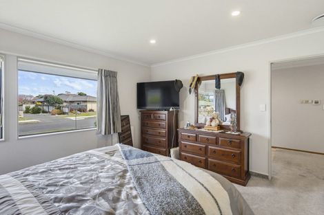 Photo of property in 14 Sunburst Court, Paraparaumu Beach, Paraparaumu, 5032