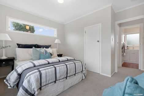 Photo of property in 49 Tiraumea Drive, Pakuranga, Auckland, 2010