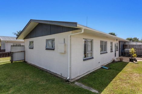 Photo of property in 102a Riverside Drive, Whakatane, 3120