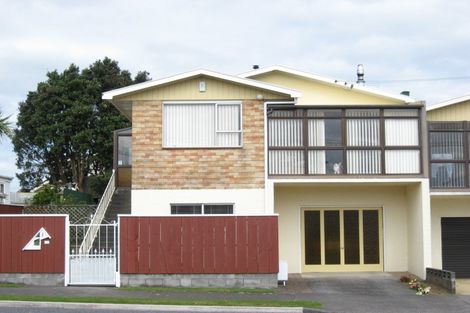 Photo of property in 34 Ngaio Street, Strandon, New Plymouth, 4312