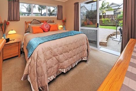 Photo of property in 42 Alfriston Road, Manurewa East, Auckland, 2102