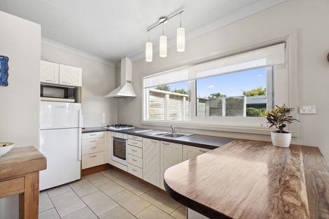 Photo of property in 9 French Street, Martinborough, 5711