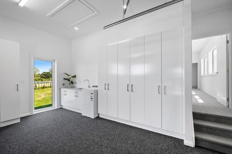 Photo of property in 13 Trotting Course Drive, Kumeu, 0891