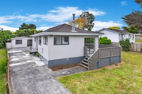 Photo of property in 6 Foxlaw Street, Randwick Park, Auckland, 2105