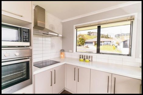 Photo of property in 12 Ballintoy Park Drive, Welcome Bay, Tauranga, 3175