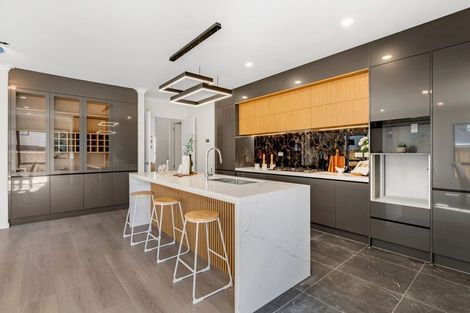 Photo of property in 6 Knockanara Drive, Flat Bush, Auckland, 2019